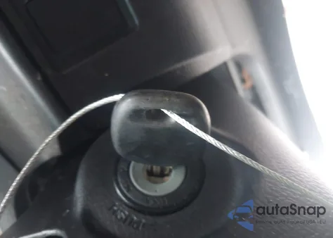 2015 Toyota Tundra Sr 4.6L V8 z USA, uszkodzony, nr VIN 5TFRM5F18FX085453